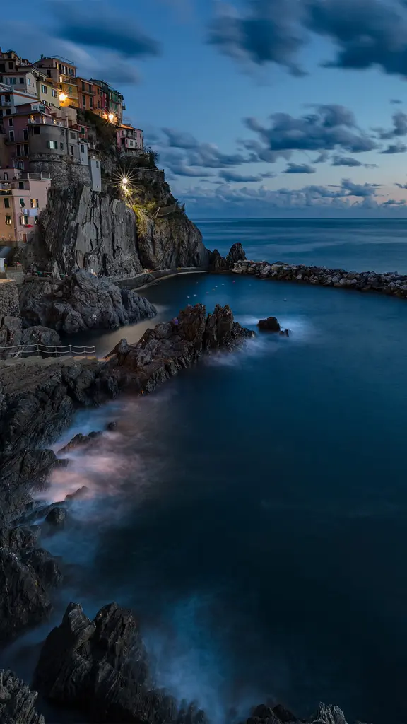 A cliffside story