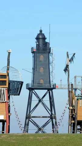 Avast, landlubbers!