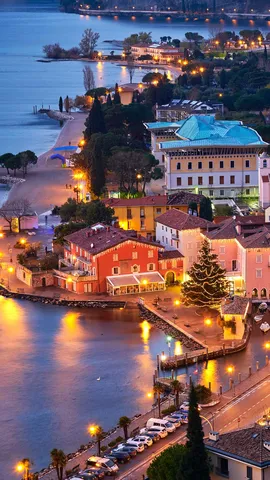 Le "calde" luci di una foto invernale