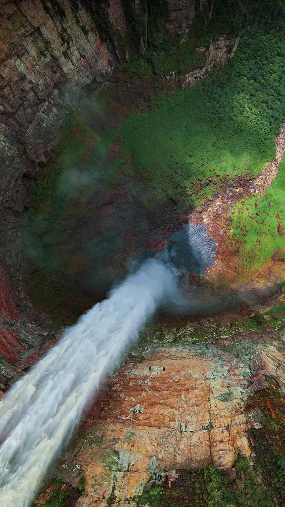 Wasserwalzer: Tanz am Wasserfall