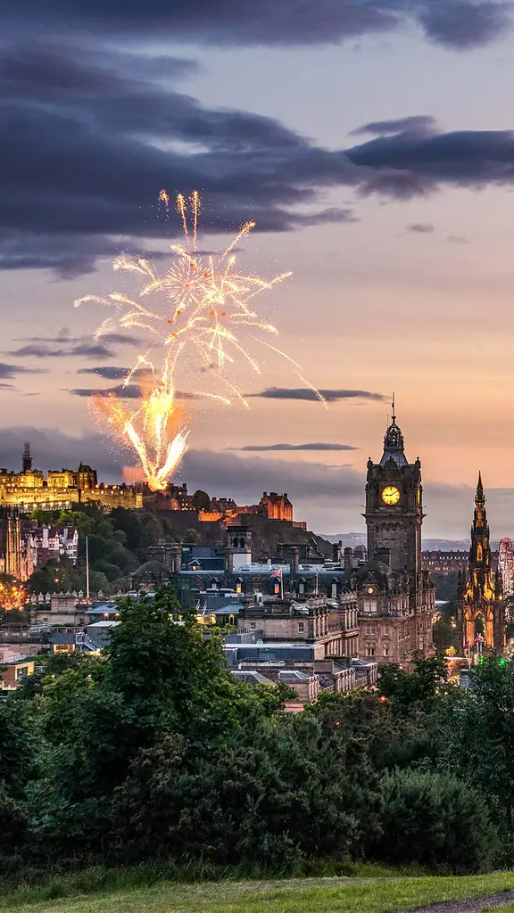 A sparkling salute
