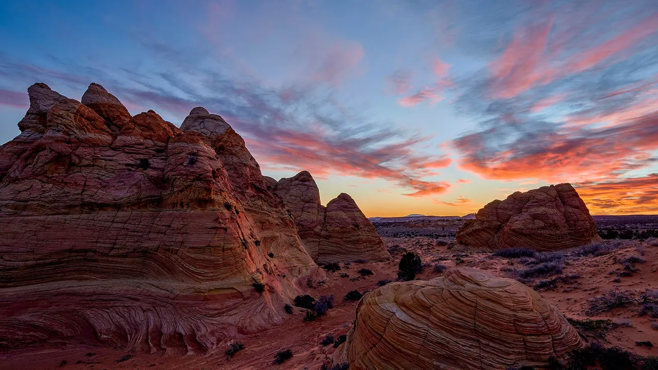 coyote-buttes-vermilion-cliffs-national-monument-arizona-united