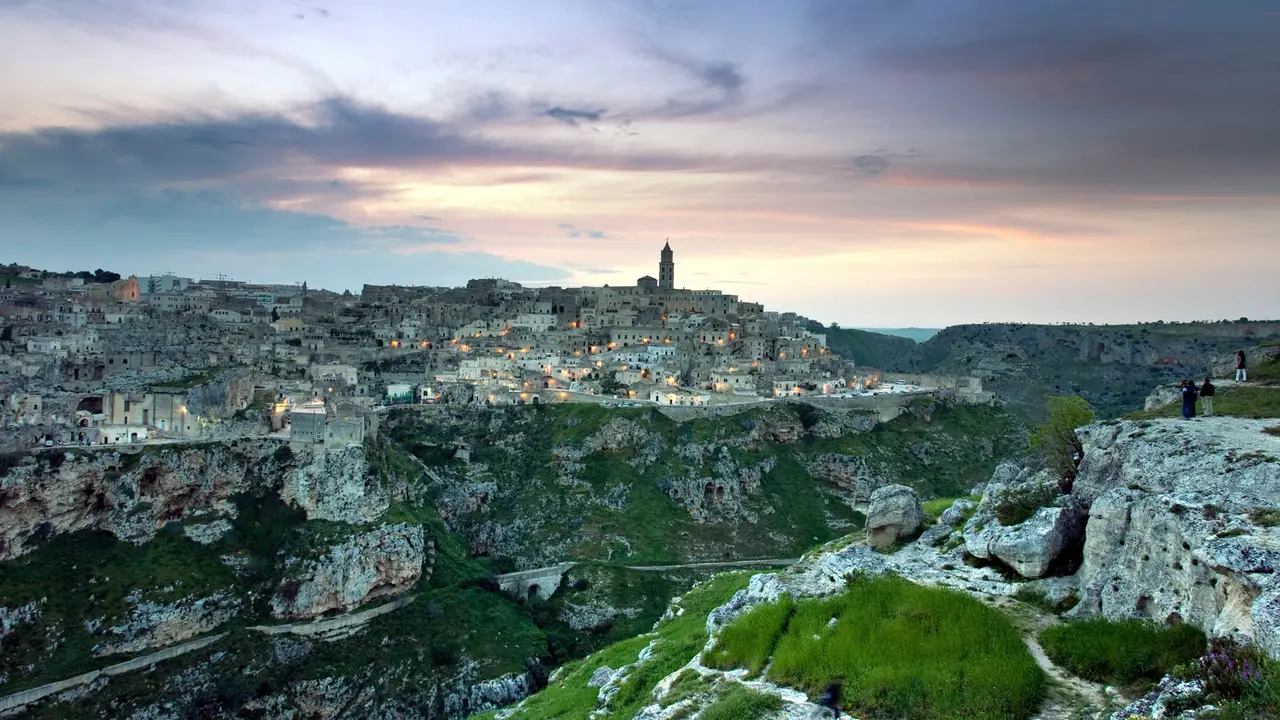 Tradizione e folklore, m&rsquo;immergo di colore