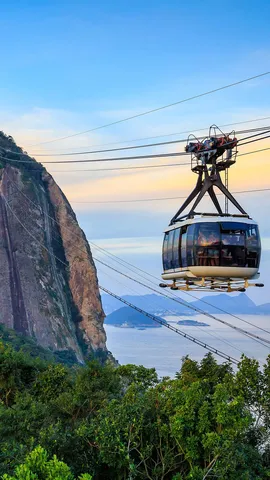 Cable car and Sugarloaf Mountain, Rio de Janeiro, Brazil