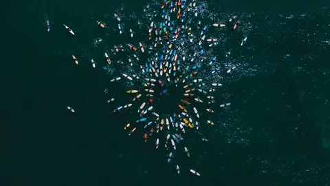 今日は国際サーフィンデー