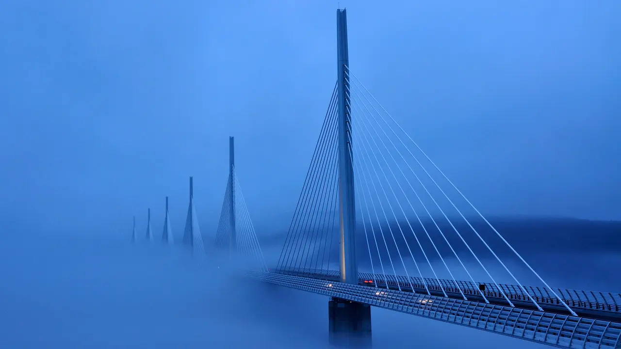 Un g&eacute;ant dans les nuages