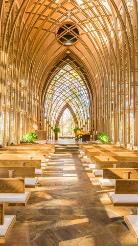 Un sanctuaire au milieu des arbres