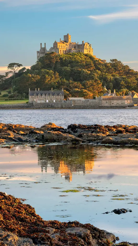 Cheerful colours of a Cornwall classic