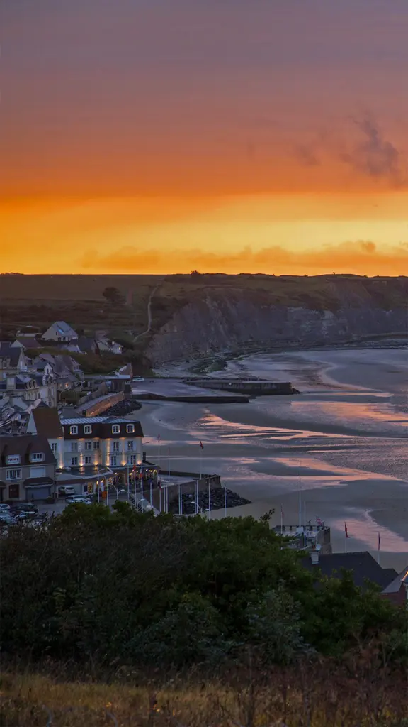 阿罗芒什莱班的桑树港，法国诺曼底
