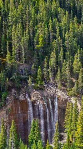 Like a waterfall, free and wild