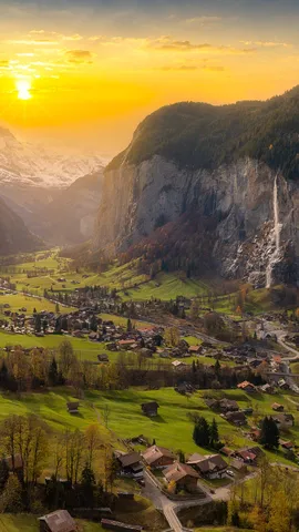 Staubbach Falls at Lauterbrunnen, Canton of Bern, Switzerland