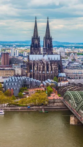 Da simmer dabei, dat ist prima, Viva Colonia!