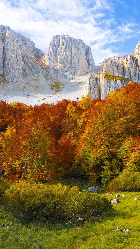 Monte Sirente, Abruzzo, Italy