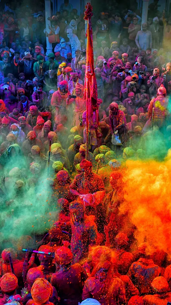 今日はホーリー祭