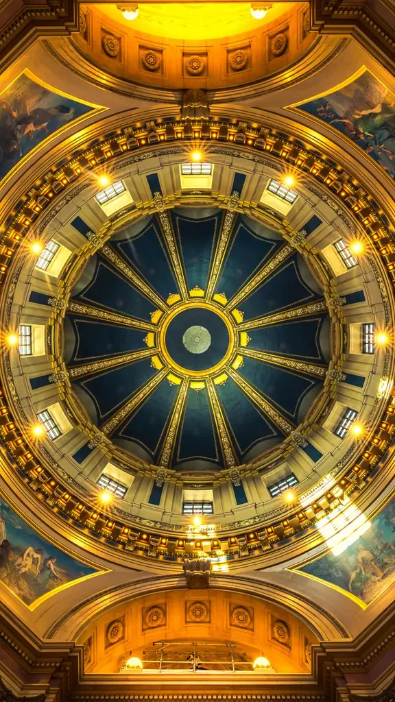 Gl&oacute;ria dourada